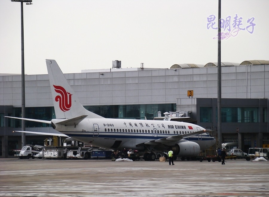 boeing 737-600 b-2160 中国昆明巫家坝机场 re:昆明